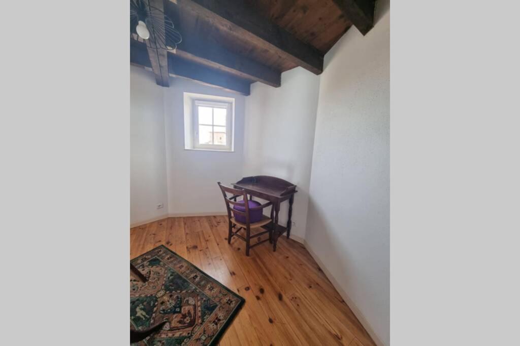 Appartement Exceptionnel 4 Etoiles Hyper Centre Albi 65 M2 Au 4Eme Etage Sans Ascenseur Avec Une Tour Du 12Eme Siecle Dış mekan fotoğraf