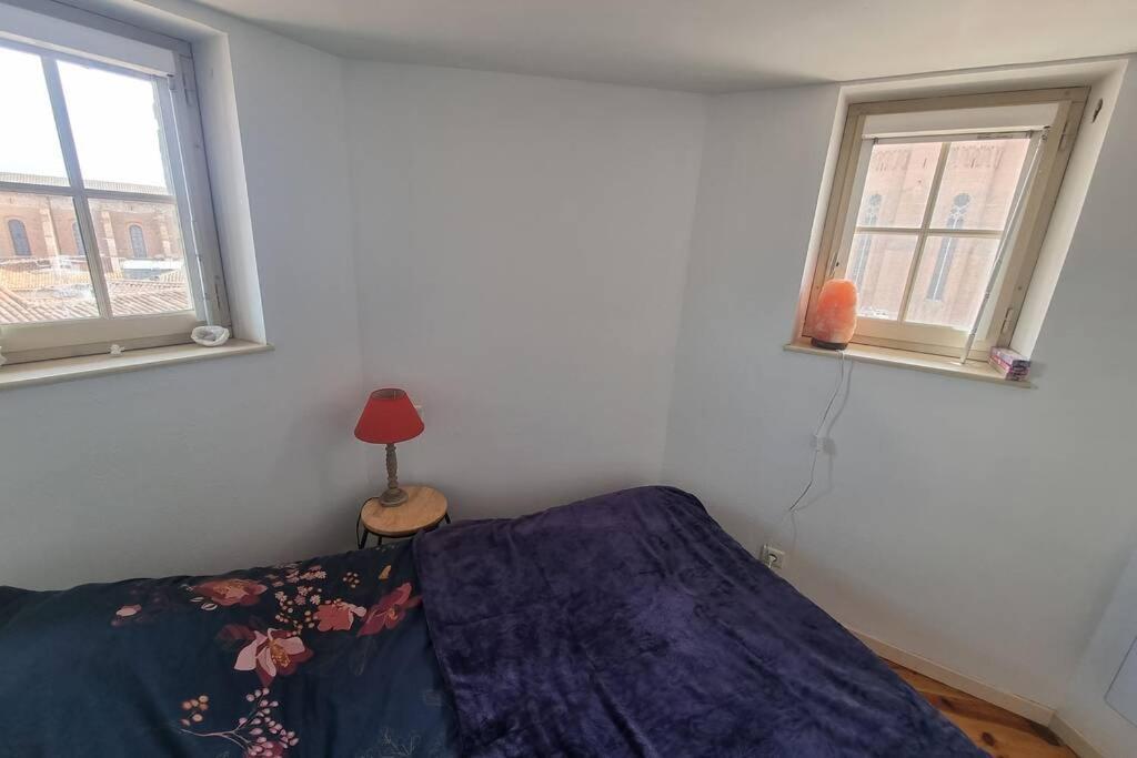 Appartement Exceptionnel 4 Etoiles Hyper Centre Albi 65 M2 Au 4Eme Etage Sans Ascenseur Avec Une Tour Du 12Eme Siecle Dış mekan fotoğraf